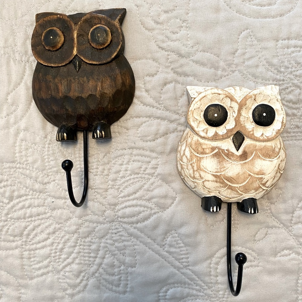 Decorative Wood Owl Hook Set